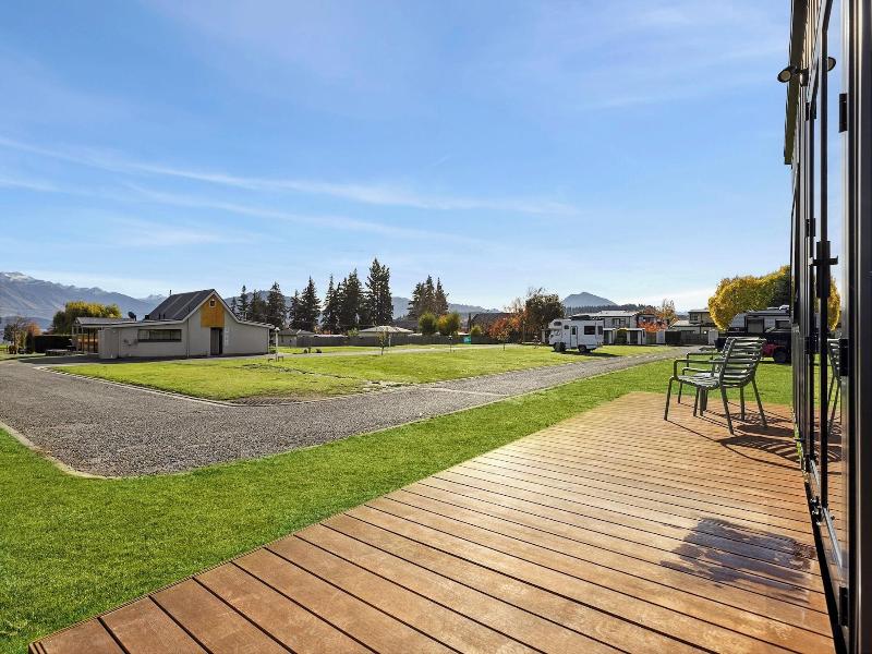 Hampshire Holiday Parks Wanaka image