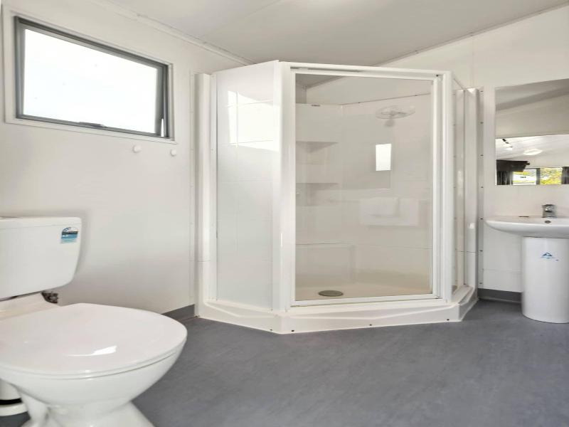 Hampshire Holiday Parks Wanaka image