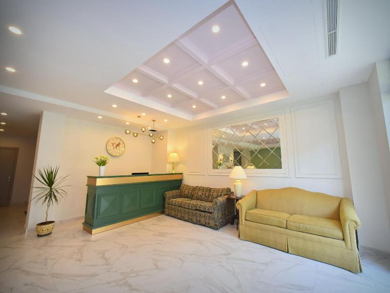 Avenue 30 Hotel image