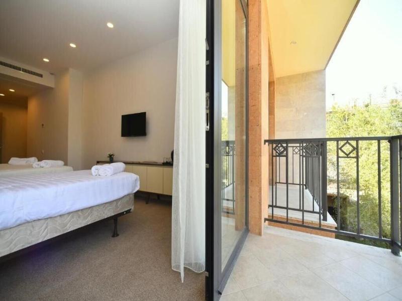Avenue 30 Hotel image