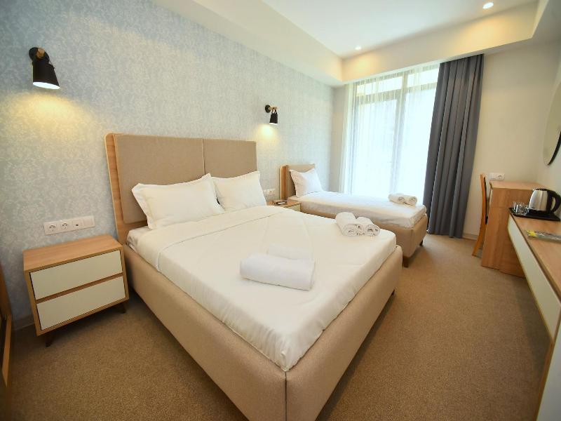 Avenue 30 Hotel image