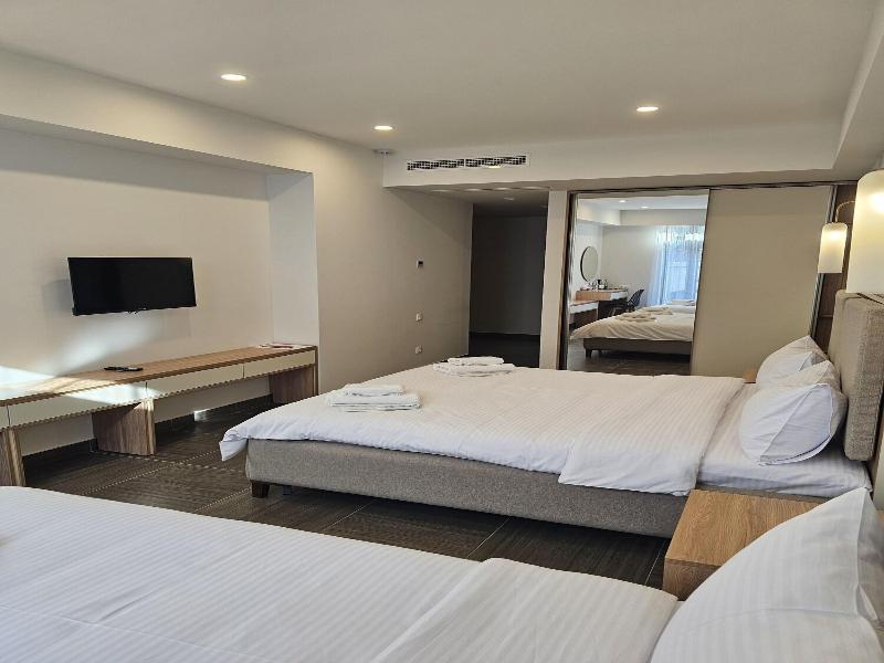 Avenue 30 Hotel image