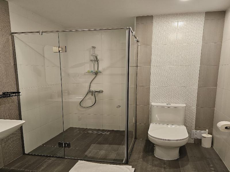 Avenue 30 Hotel image