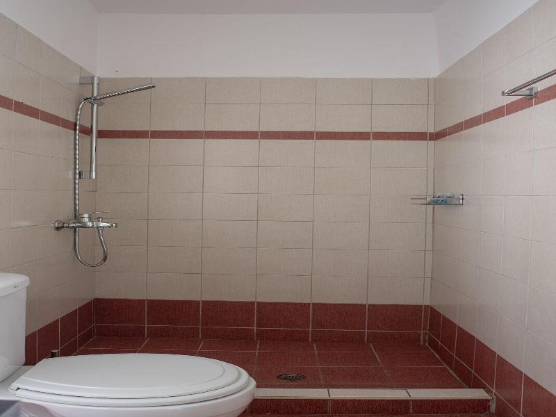 Tataki Family Hotel image