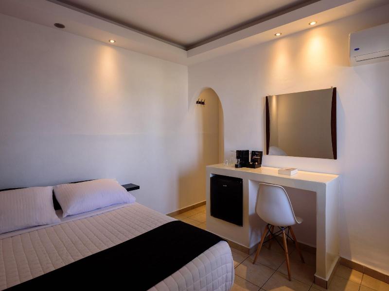 Tataki Family Hotel image