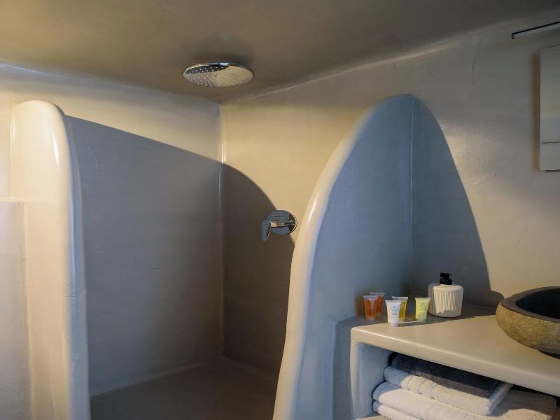 Tataki Family Hotel image