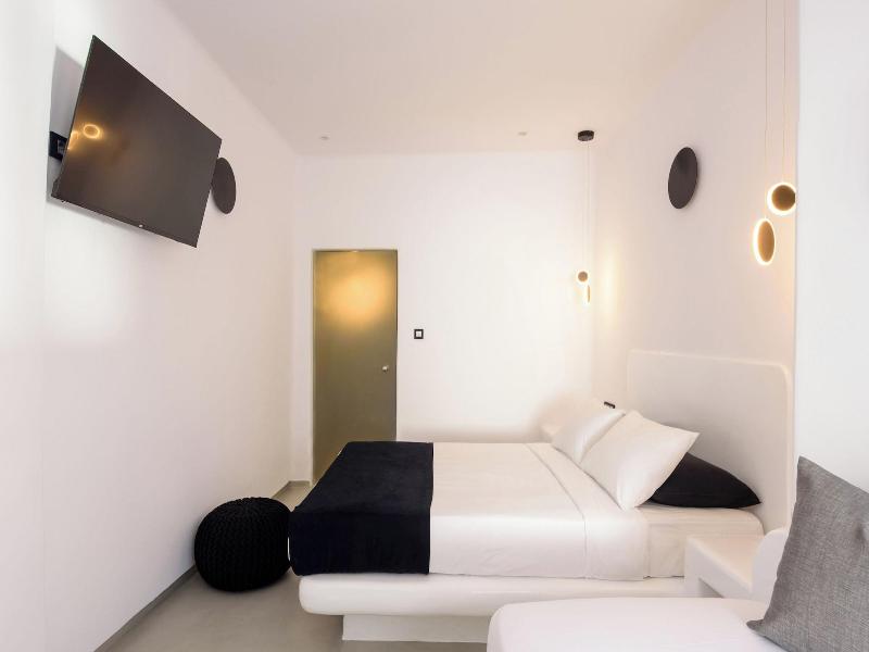 Tataki Family Hotel image