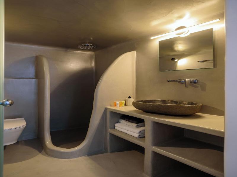 Tataki Family Hotel image