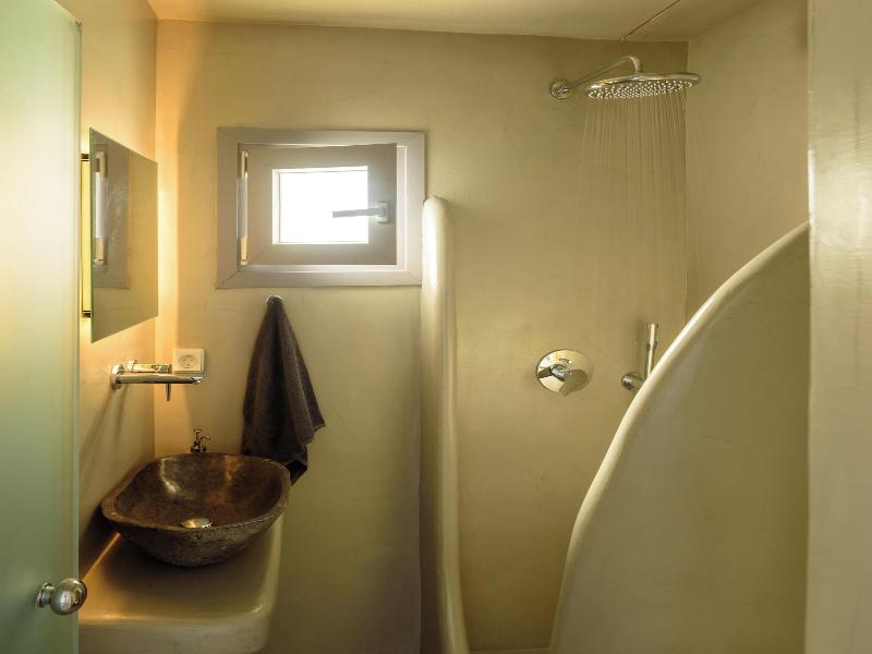 Tataki Family Hotel image