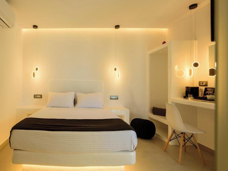 Tataki Family Hotel image