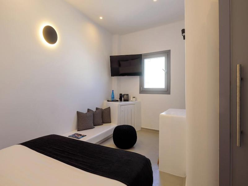 Tataki Family Hotel image
