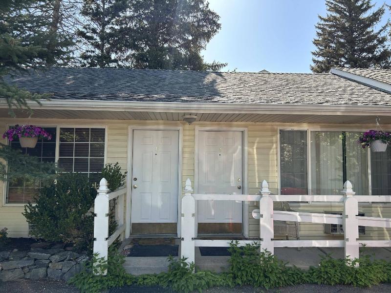 Columbine Inn image
