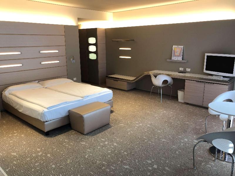 Ora Luxury Padova SB Hotel