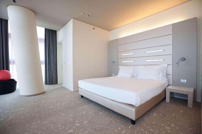 Ora Luxury Padova SB Hotel