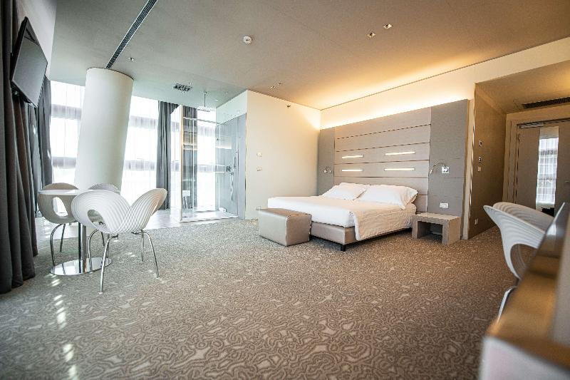 Ora Luxury Padova SB Hotel