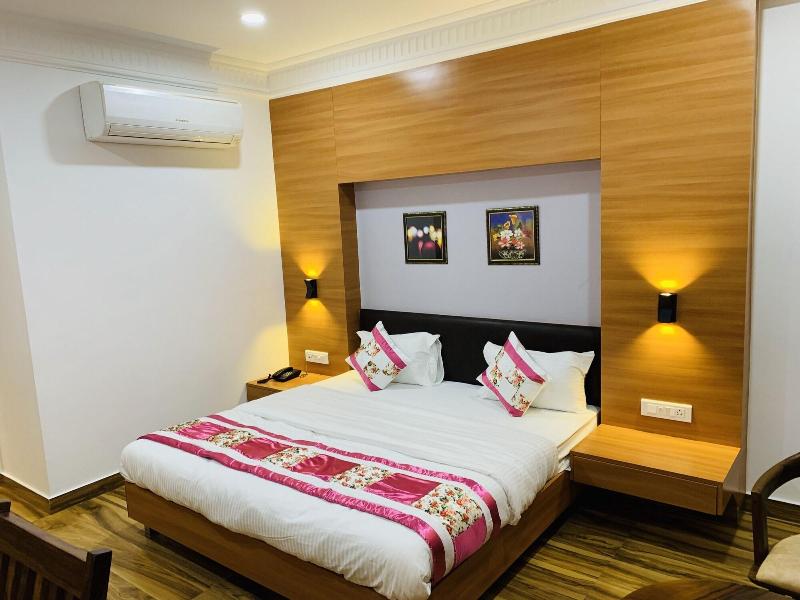 Hotel Sheetal image