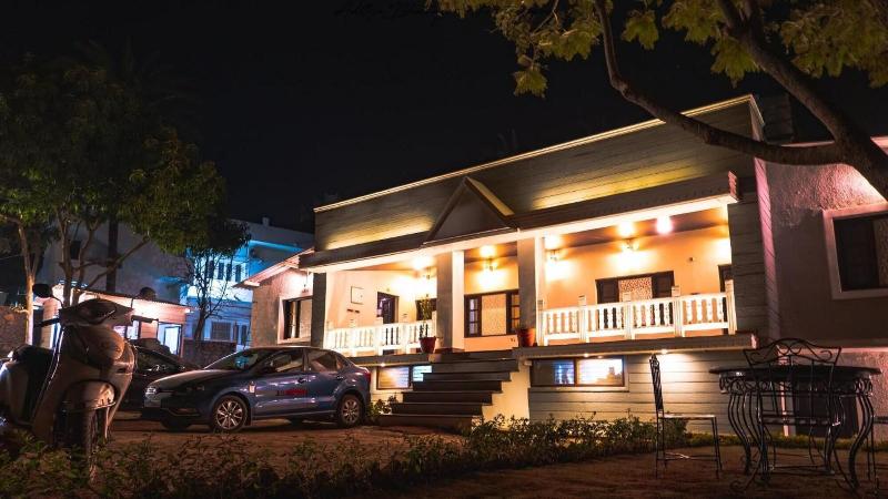 Hotel Agroha image
