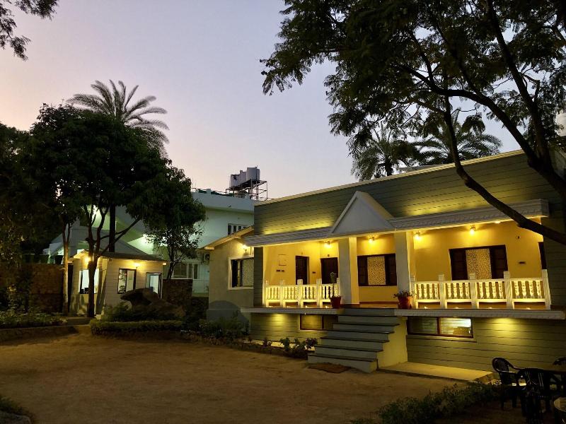 Hotel Agroha image