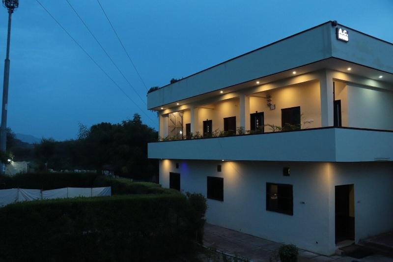 Royal Zayka Hotel & Restaurant image