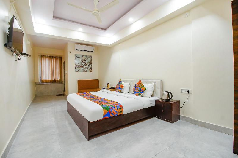 Fabhotel Sanskar image