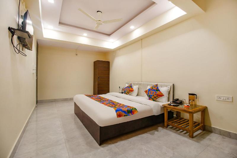 Fabhotel Sanskar image
