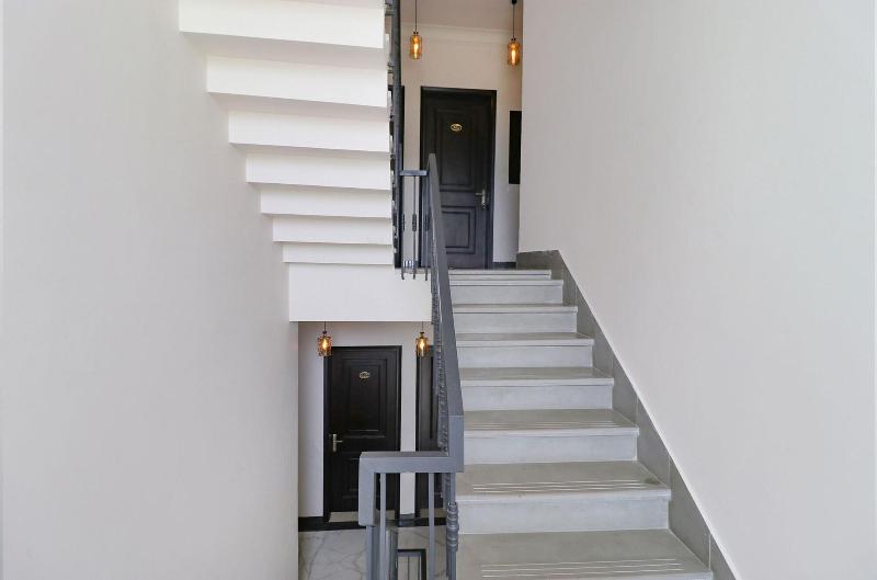 Fabhotel K9 Villa image
