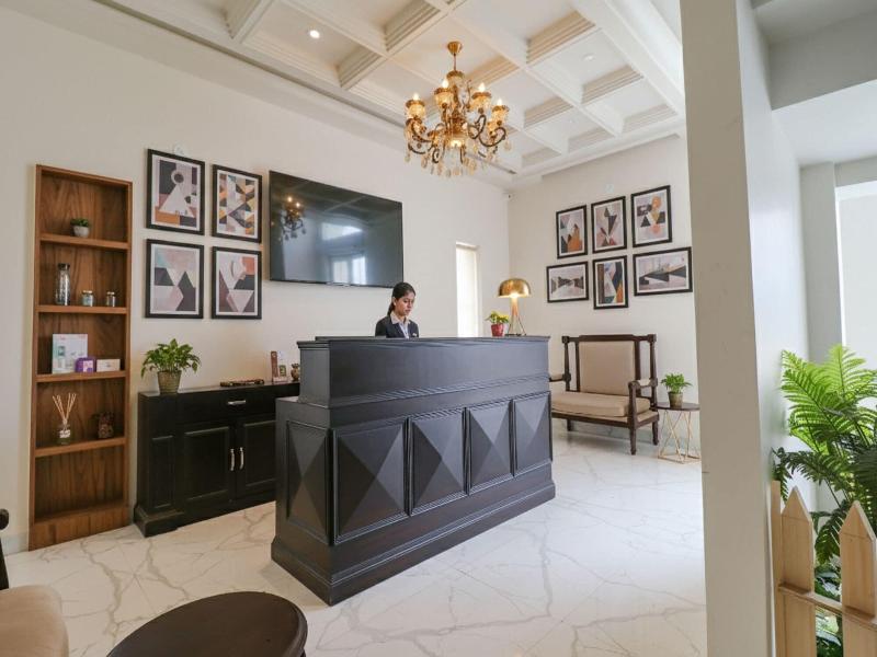 Fabhotel K9 Villa image