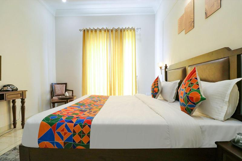 Fabhotel K9 Villa image