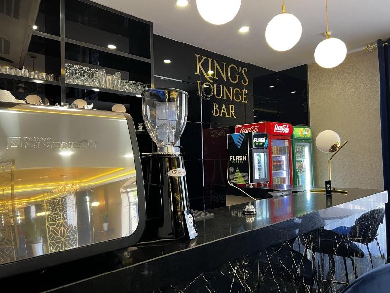 King Plaza Hotel image