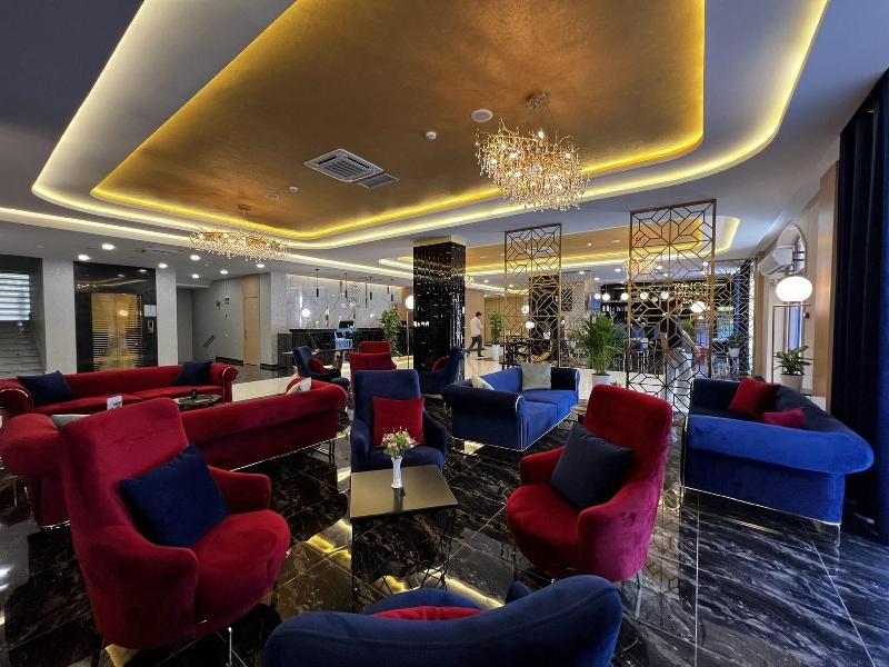 King Plaza Hotel image