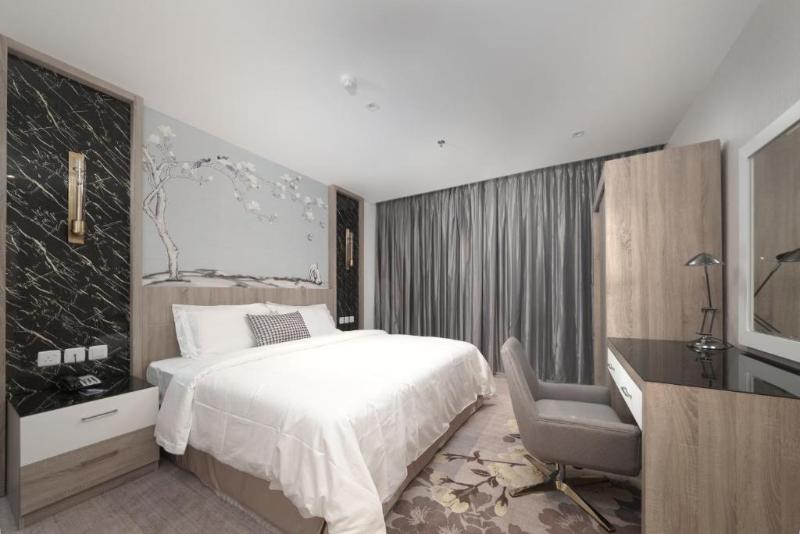 Swiss In Park Hotel Tabuk image