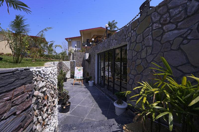 Anantum Gateway Resorts image
