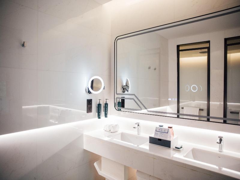 Hilton Shanghai Hongqiao International Airport image