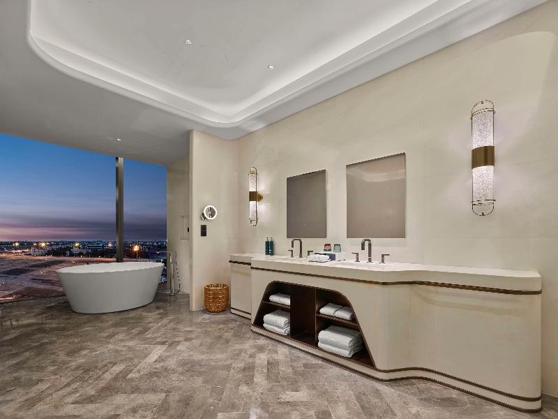 Hilton Shanghai Hongqiao International Airport image