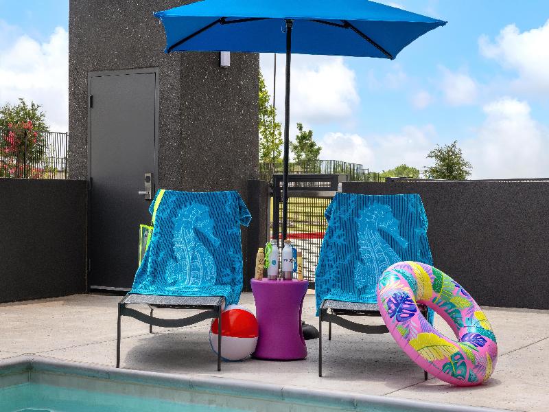 Tru By Hilton Fort Worth Lake Worth image