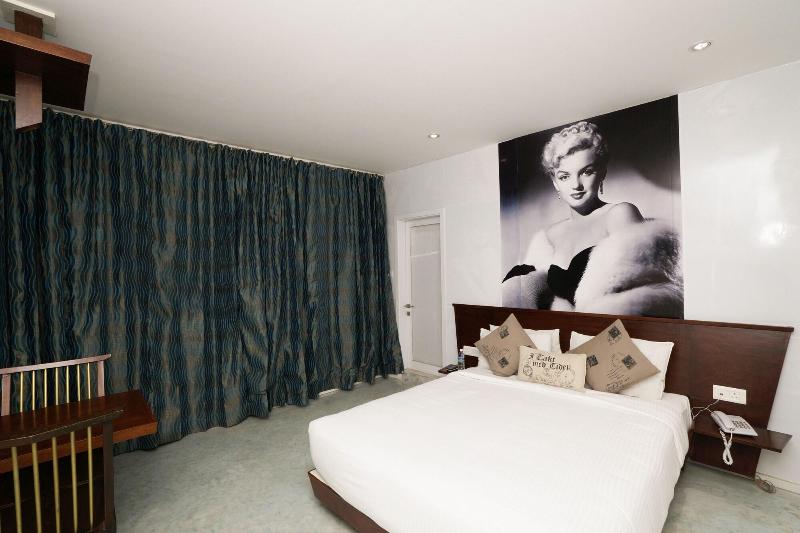 Le Mirage image