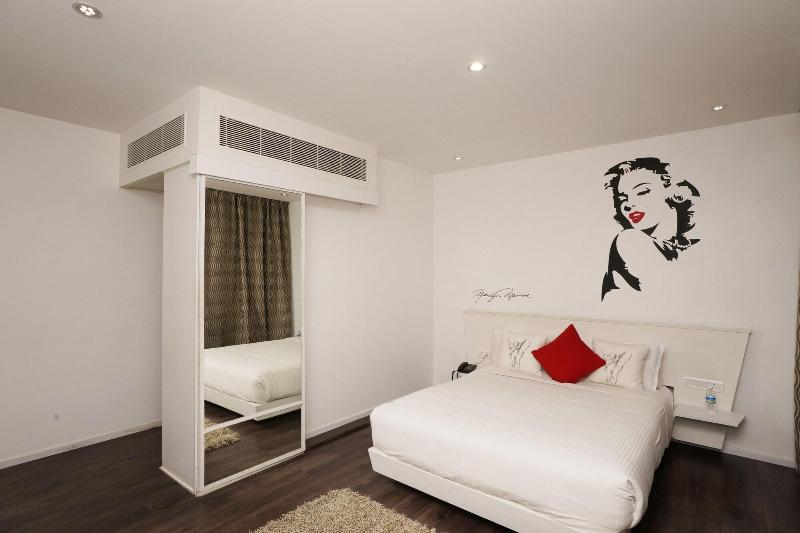 Le Mirage image