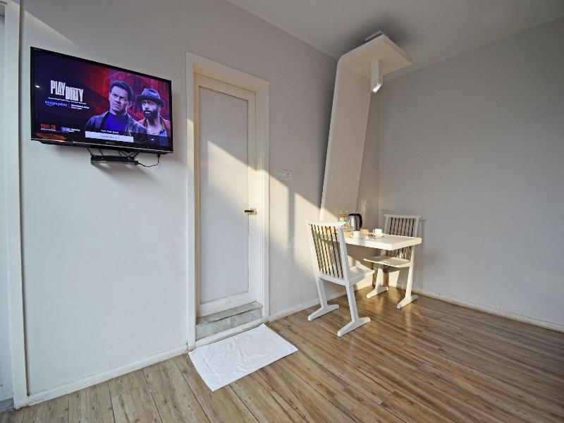 Le Mirage image