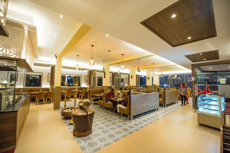 Hotel Annamalai image