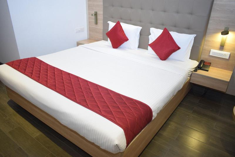 Hotel Annamalai image