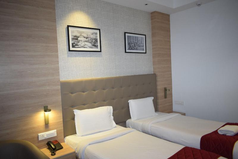 Hotel Annamalai image