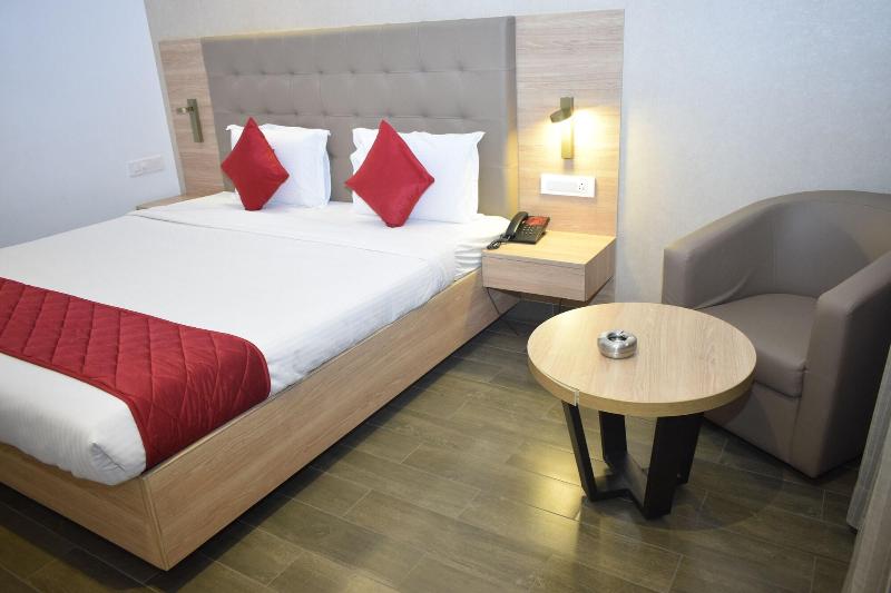 Hotel Annamalai image