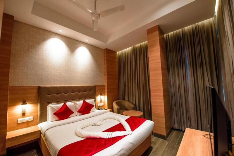 Hotel Annamalai image