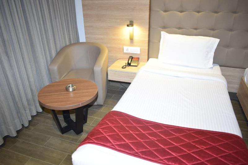 Hotel Annamalai image