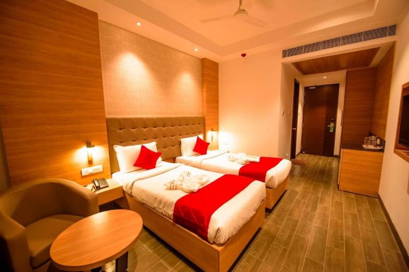 Hotel Annamalai image