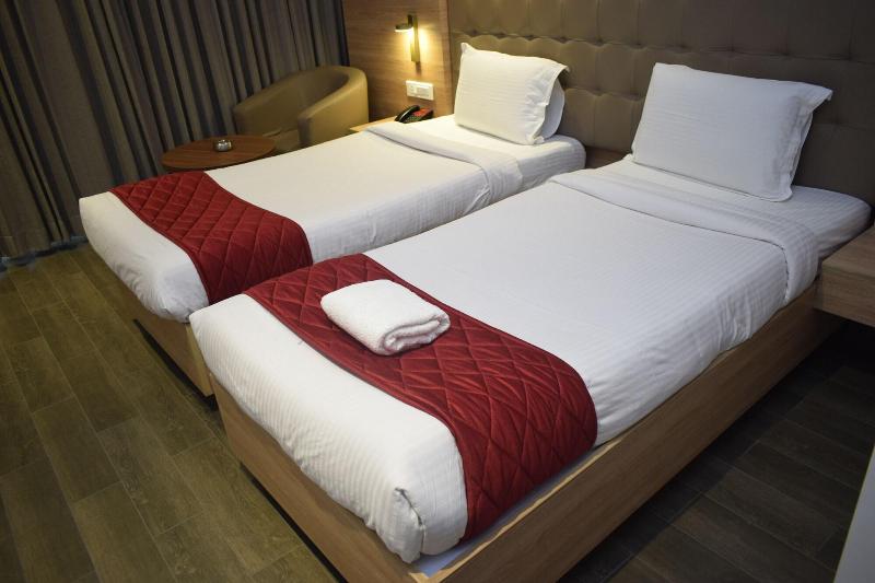 Hotel Annamalai image