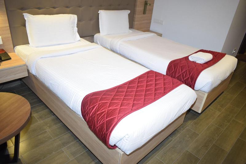 Hotel Annamalai image