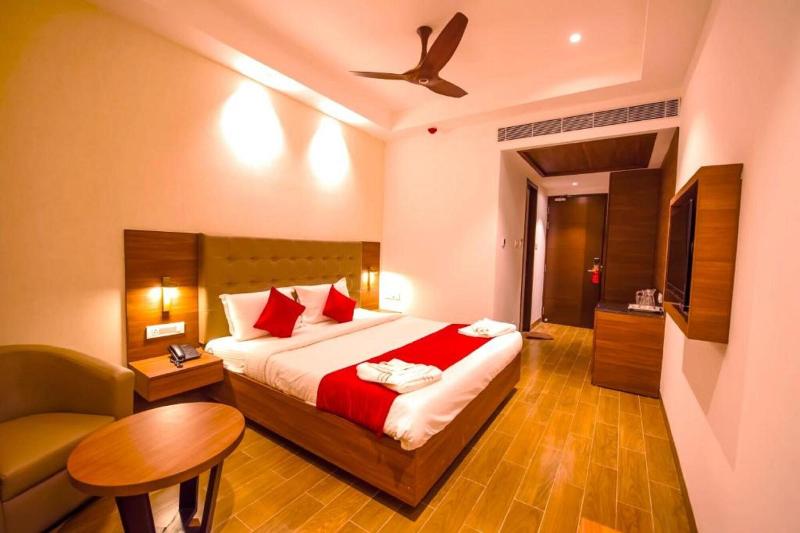 Hotel Annamalai image