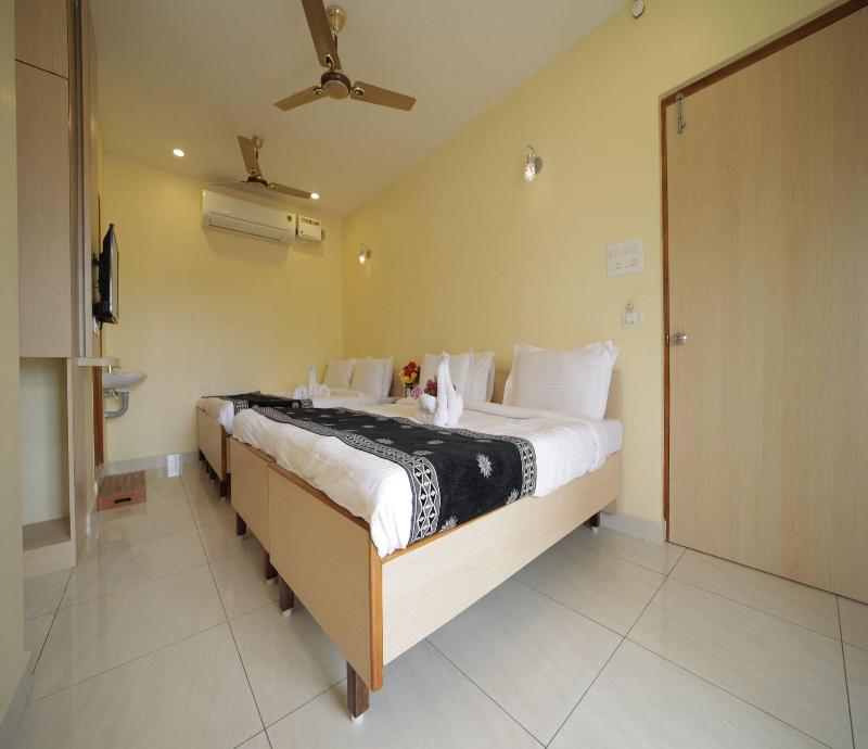 Nadanam Inn image