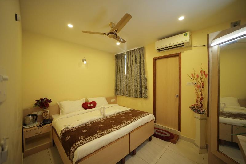 Nadanam Inn image
